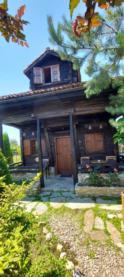 Satul Traditional Рунку Екстериор снимка
