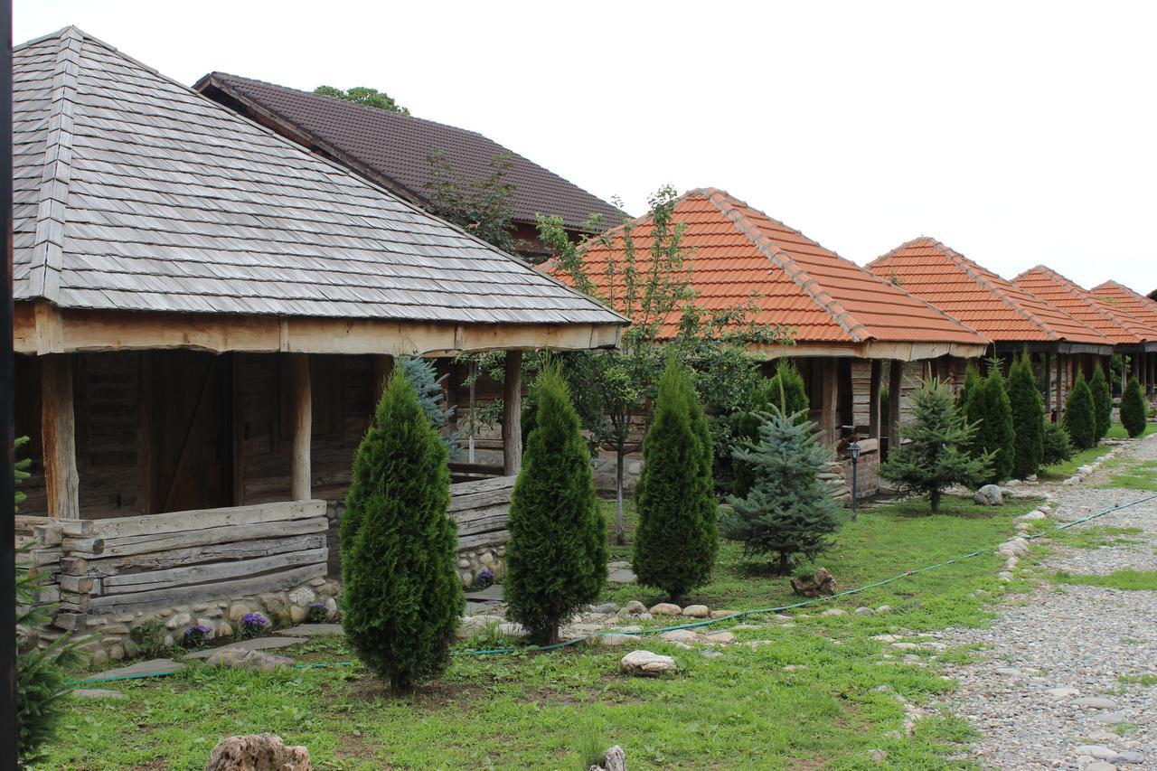 Satul Traditional Рунку Екстериор снимка